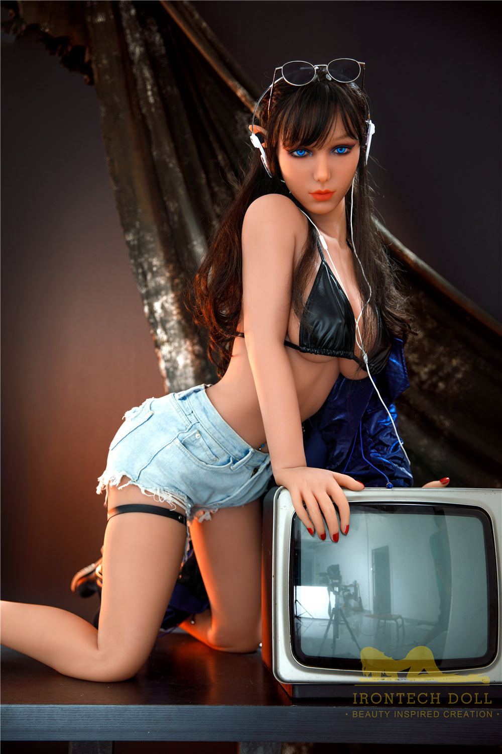 Scarlet TPE Sex Doll