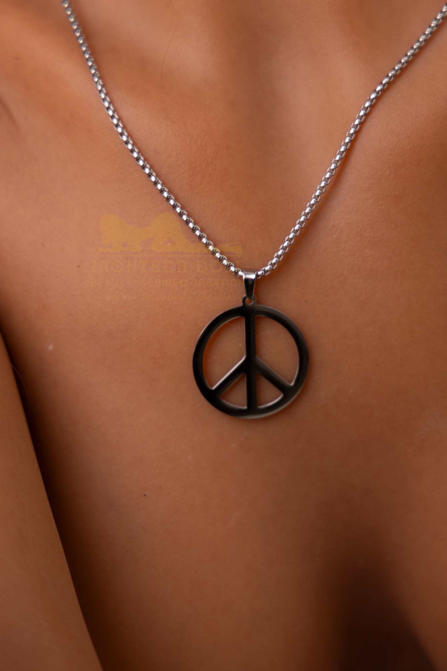 Tina Silikon Sexdoll