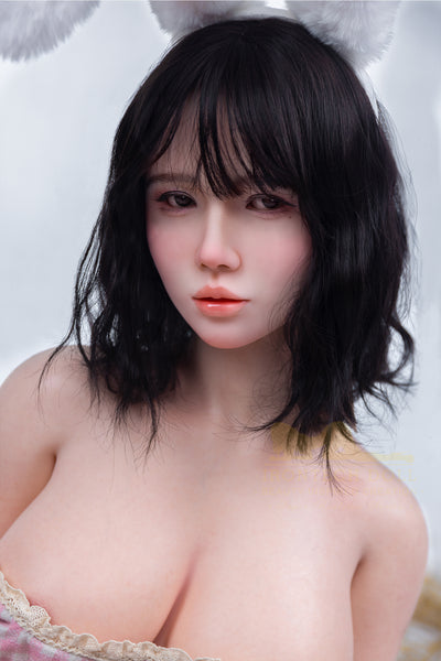 Tanya Silikon Sexpuppe
