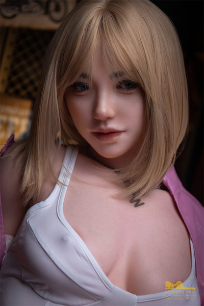 Layla Silikon Sexpuppe