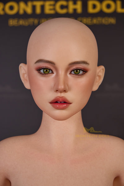 Akiyama Silikon Sexpuppe