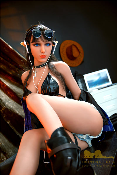 Scarlet TPE Sexpuppe