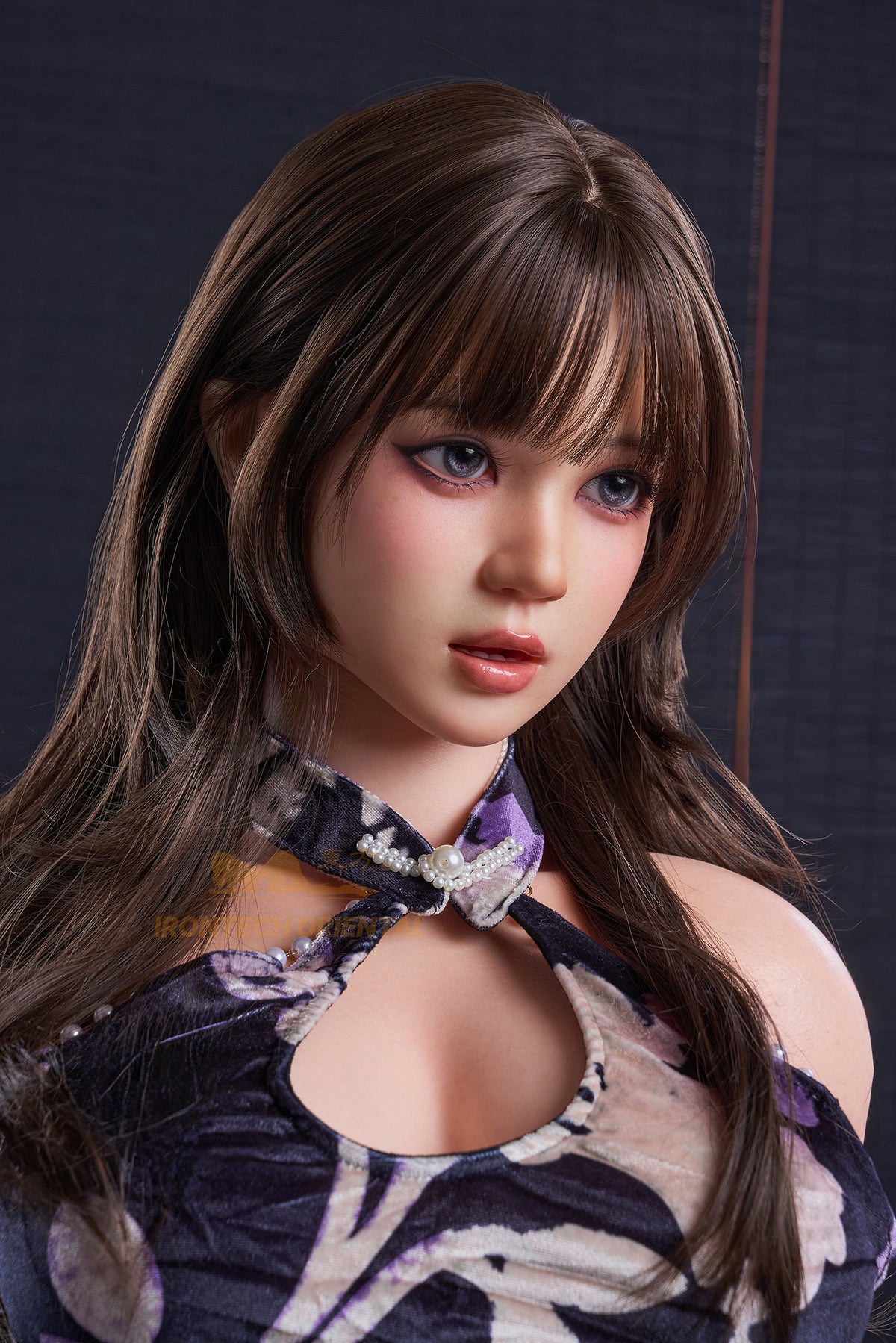 Nia Silikon Sexpuppe