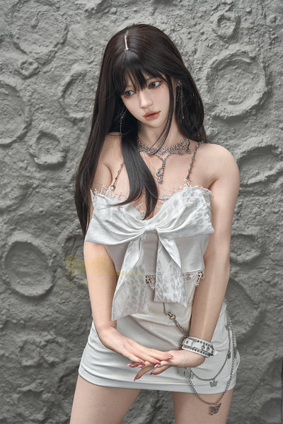 Evie Silikon Sexpuppe