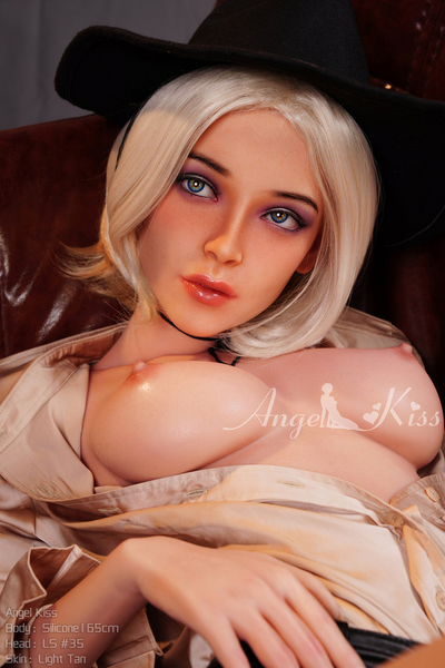 Taelyn Silicone Sex Doll