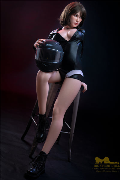 Hedy Silikon Sexpuppe