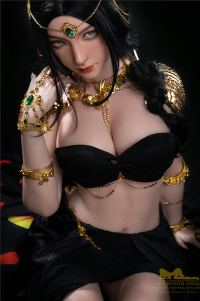 Kitty Silikon Sexpuppe