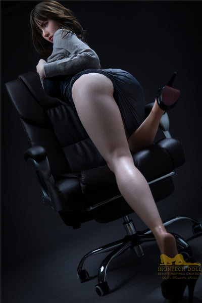 Miya Silikon Sexpuppe