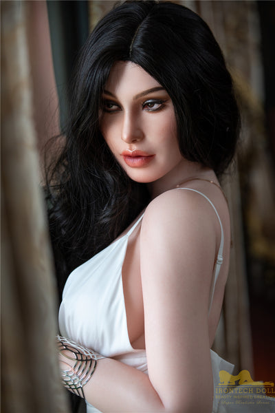Hedy Silikon Sexpuppe
