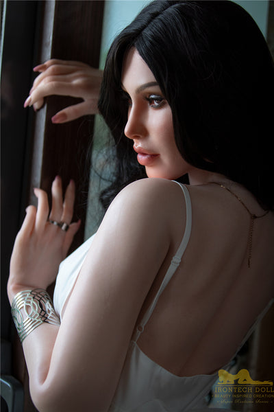 Hedy Silikon Sexpuppe