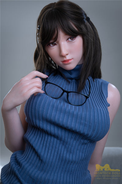 Miyuki Silikon Sexpuppe