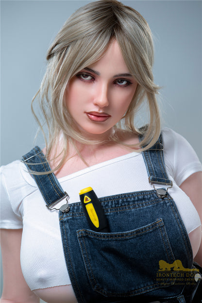 Luna Silicone Sex Doll