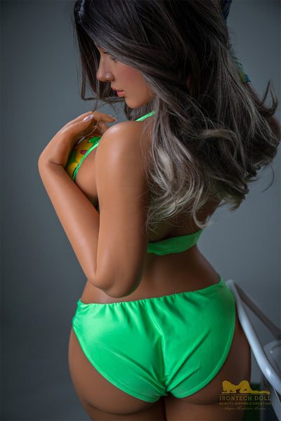 Luna Silikon Sexpuppe