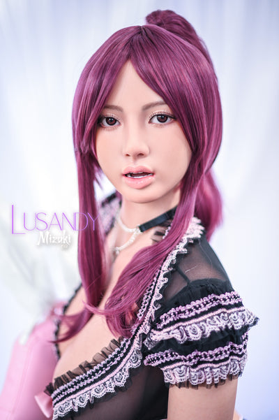 Mizuki Silikon Sexpuppe